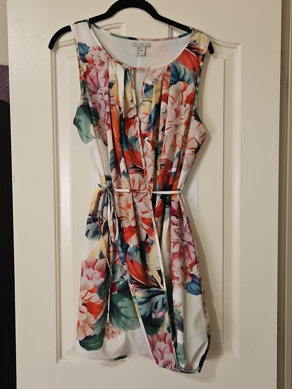 H&M White Floral Sleeveless Belted Dress - Multi
